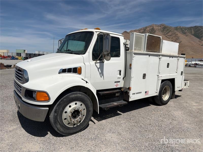 Sterling M65000 Acterra