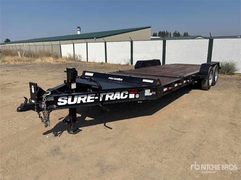 sure-trac 8000 lb 21 ft T/A Tilt Deck Trailer