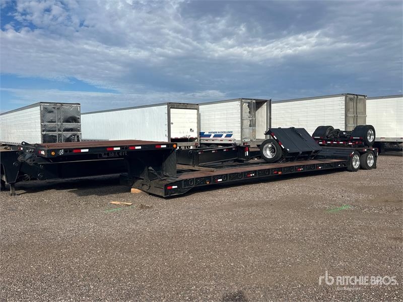 Talbert 34 ft Tri/A Flatbed Trailer
