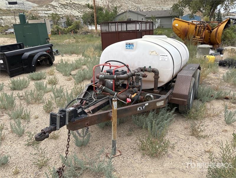 Texas Bragg 500 gal T/A 500 Gal Water Tank Trailer