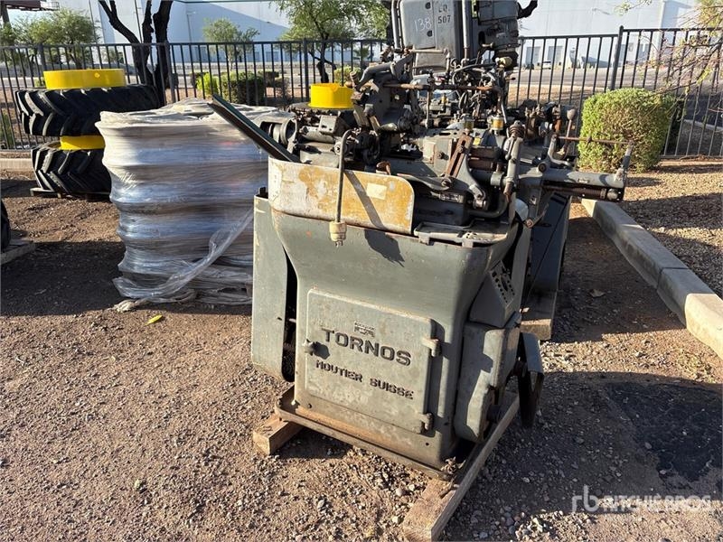 Tornos M-7 Lathe