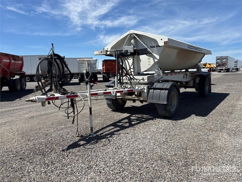 Trail King 28 ft Turntable Side Dump Trailer