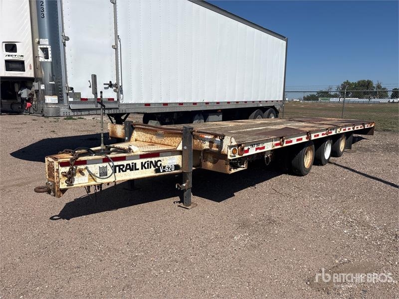 Remorque surbaissée Trail King 30 ft Tri/A Tilt Deck — occasion 2006