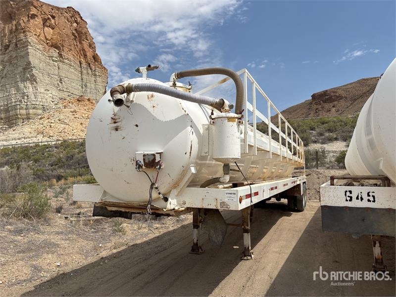 Troxell T/A 130 BBL Vacuum Tanker Trailer