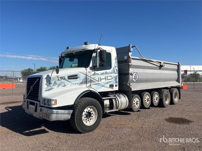 Camion benne Volvo VHD — occasion 2019