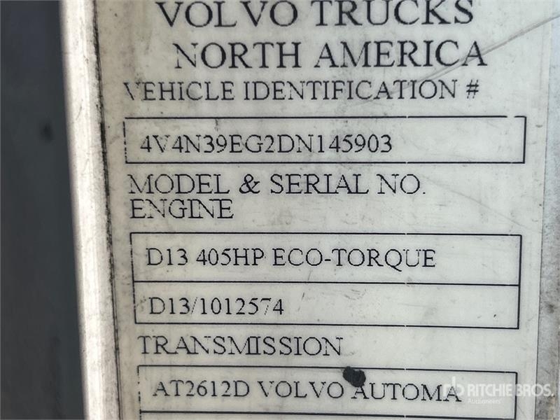 Tracteur routier Volvo VN 4x2 S/A Day Cab — occasion 2013