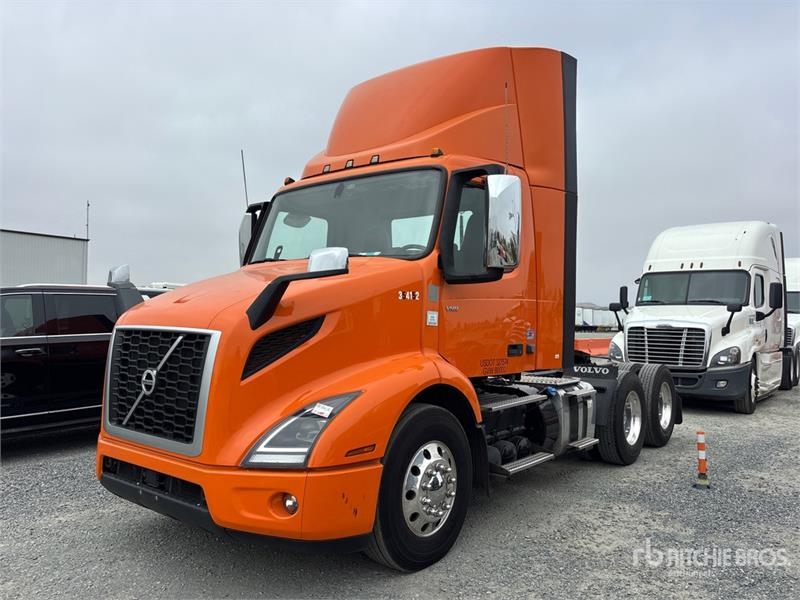 Tracteur routier Volvo VNR300 — occasion 2020