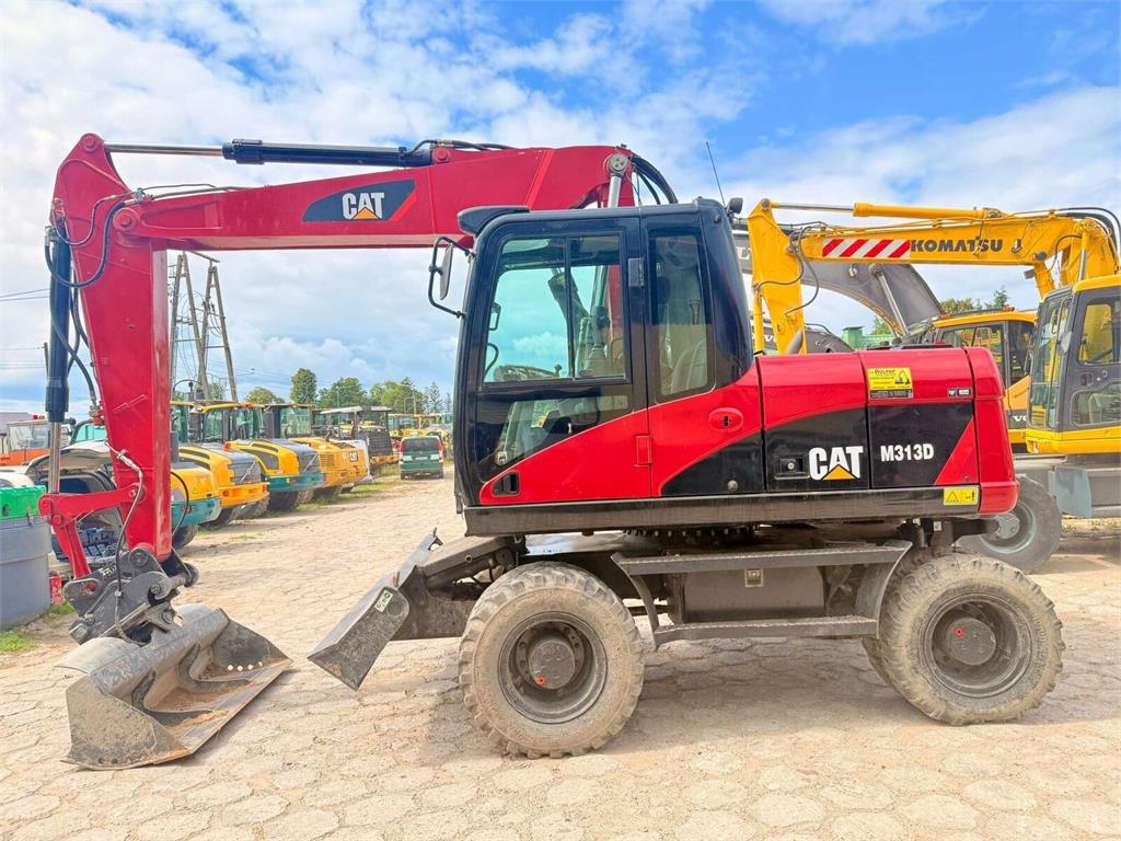 CAT M313D