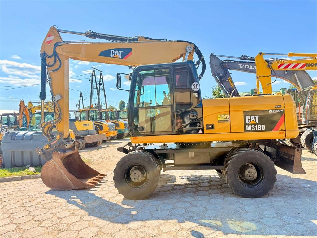 CAT M318F