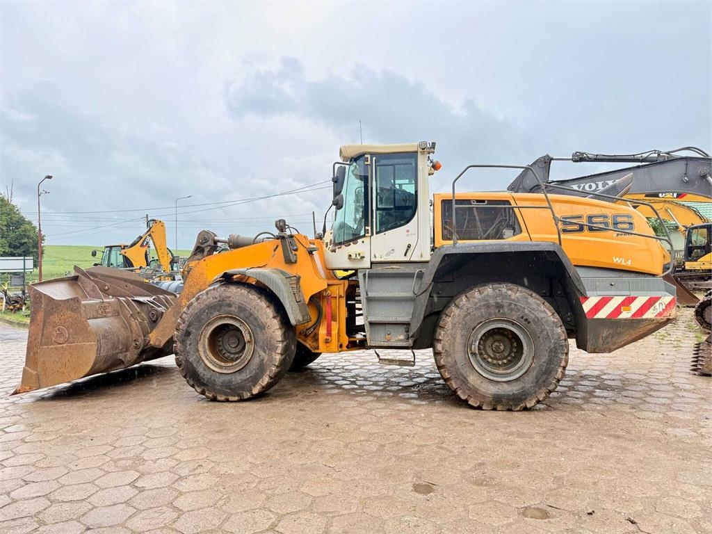 Liebherr L566 Xpower