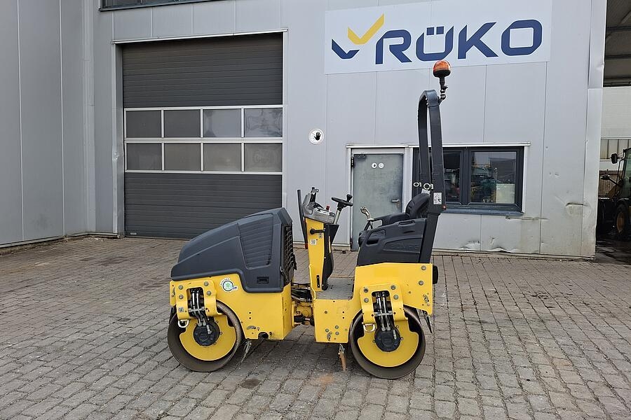 Rouleau tandem Bomag BW 90 AD-5 — occasion 2021, 491 h