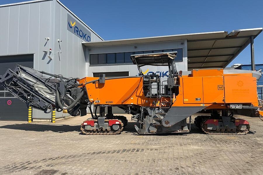 Raboteuse à froid Wirtgen W 250i — occasion 2017, 8 054 h