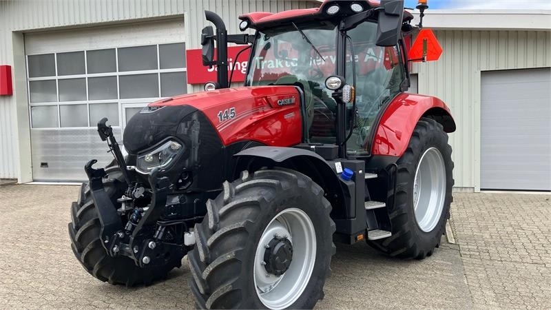 Case IH Maxxum 145 AD4, Traktor.