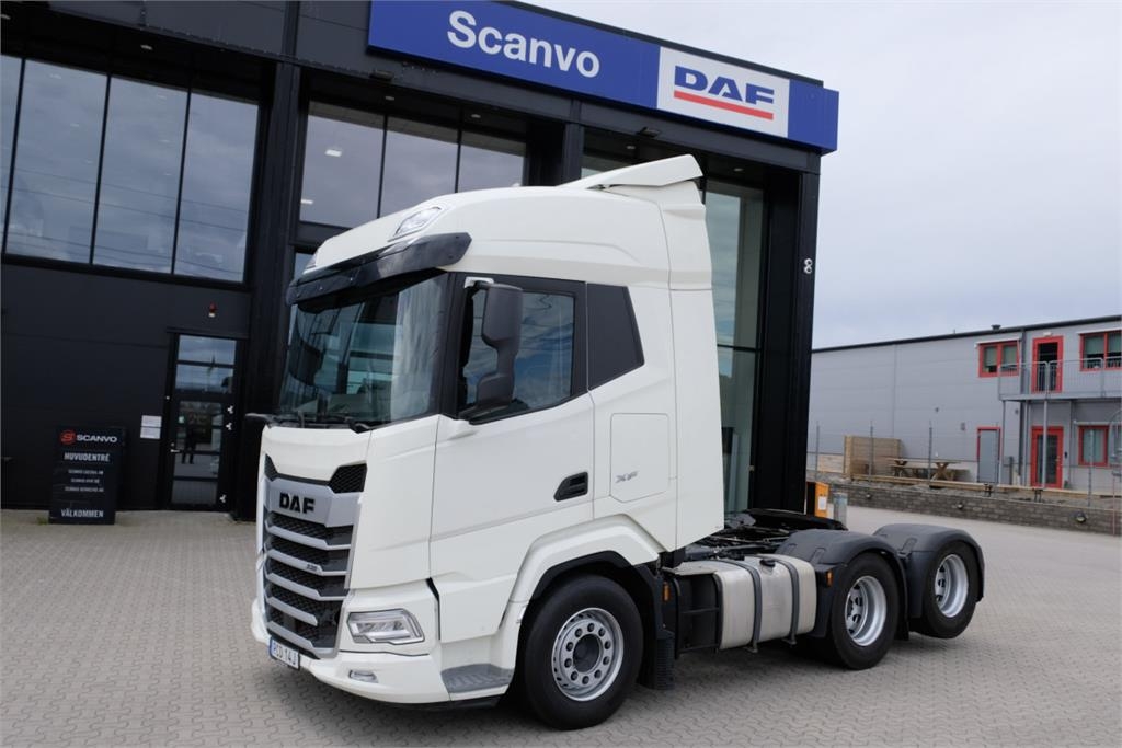 DAF XF530 FTS 6x2 2023 - garanti kvar till mars 2027!