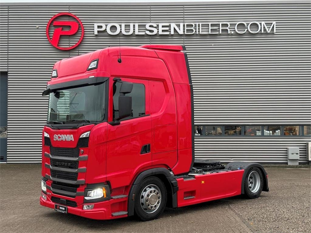 Scania S460 4x2 Mega dragbil