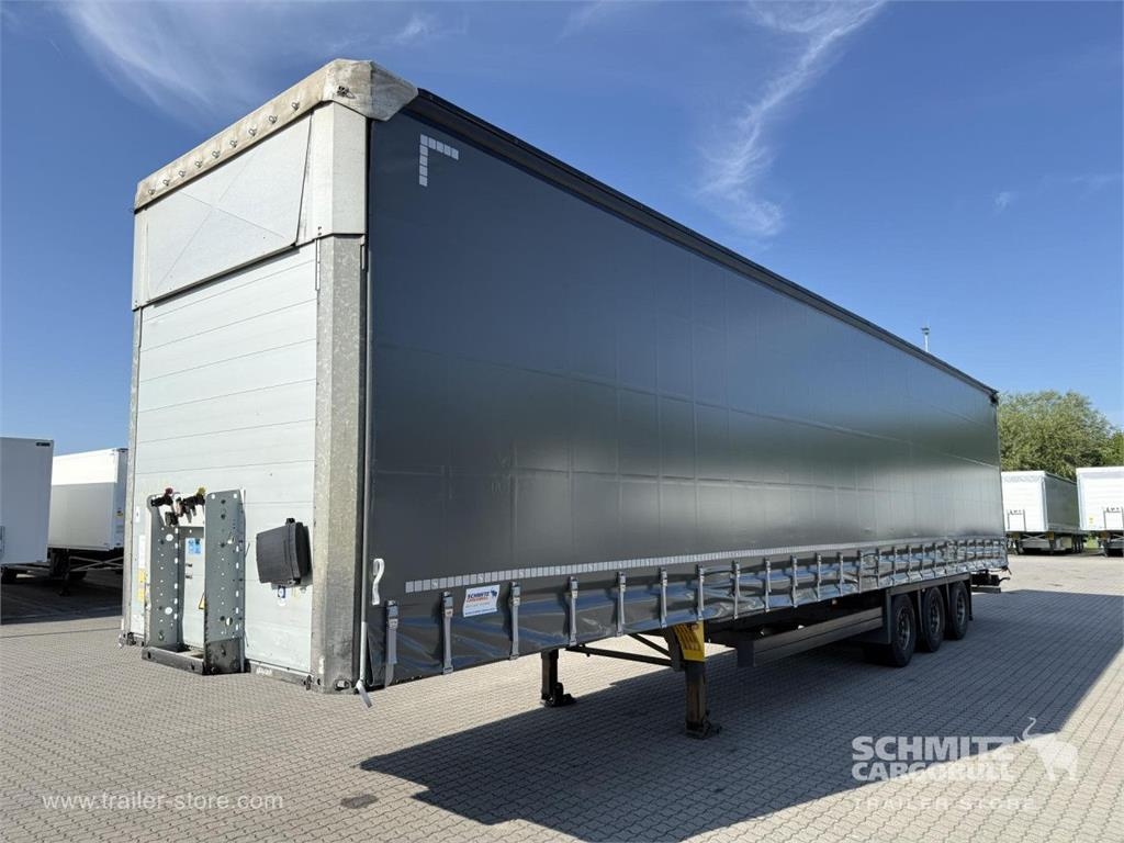 Schmitz Cargobull Curtainsider Mega GetrÃ¤nke