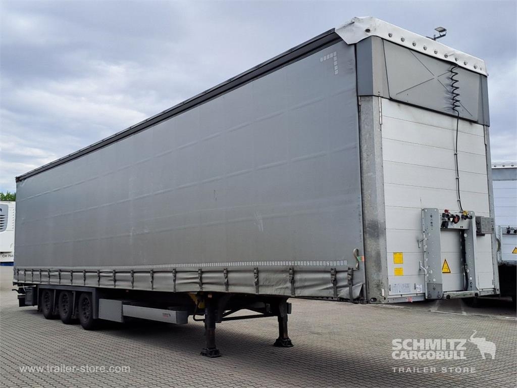 Schmitz Cargobull Curtainsider Mega GetrÃ¤nke
