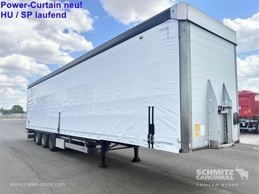 Schmitz Cargobull Curtainsider Mega GetrÃ¤nke