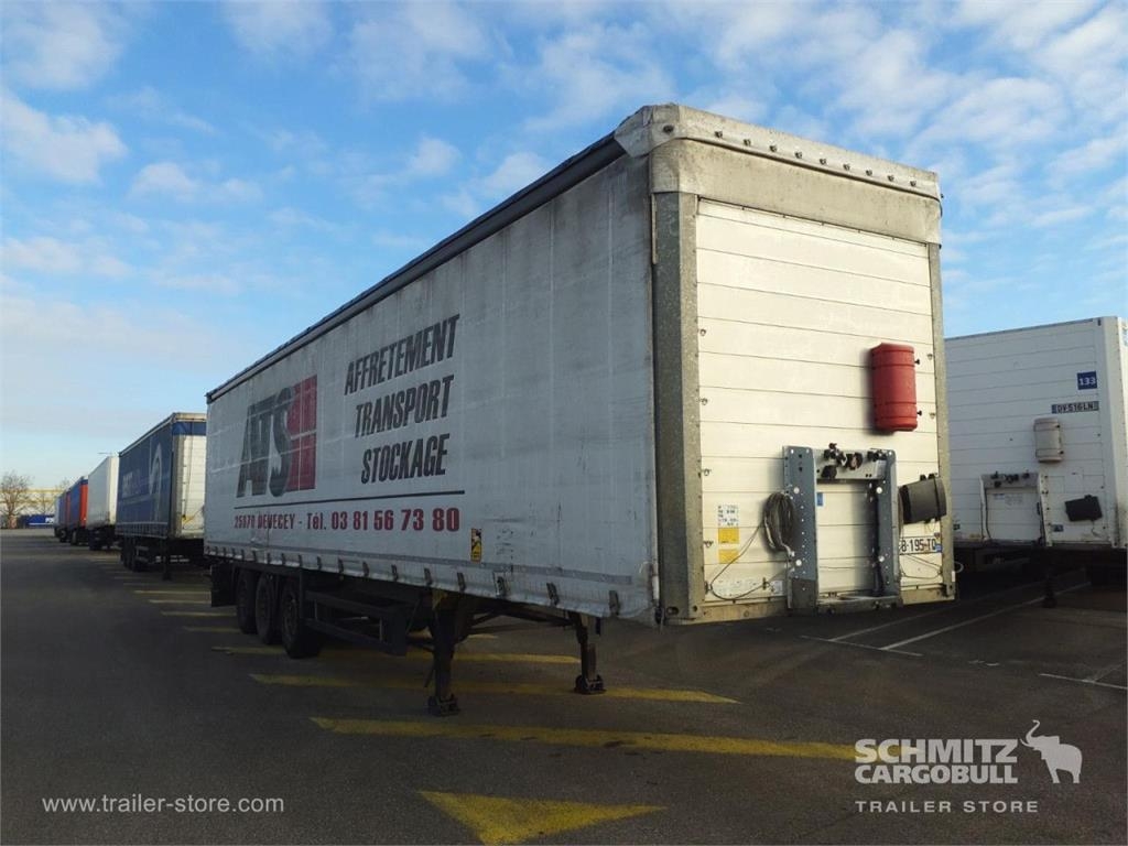Schmitz Cargobull Semitrailer Curtainsider Standard