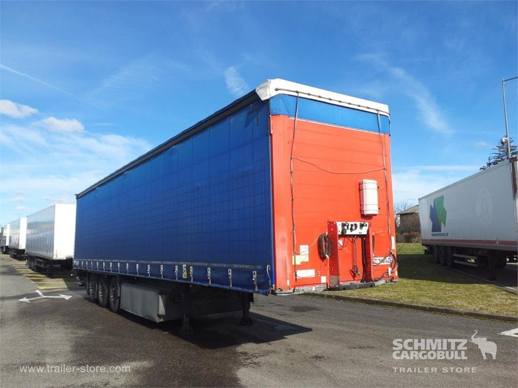 Schmitz Cargobull Semitrailer Curtainsider Standard Hayon