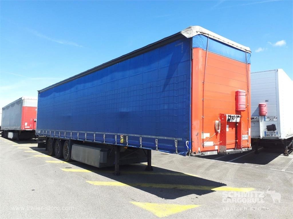 Schmitz Cargobull Semitrailer Curtainsider Standard