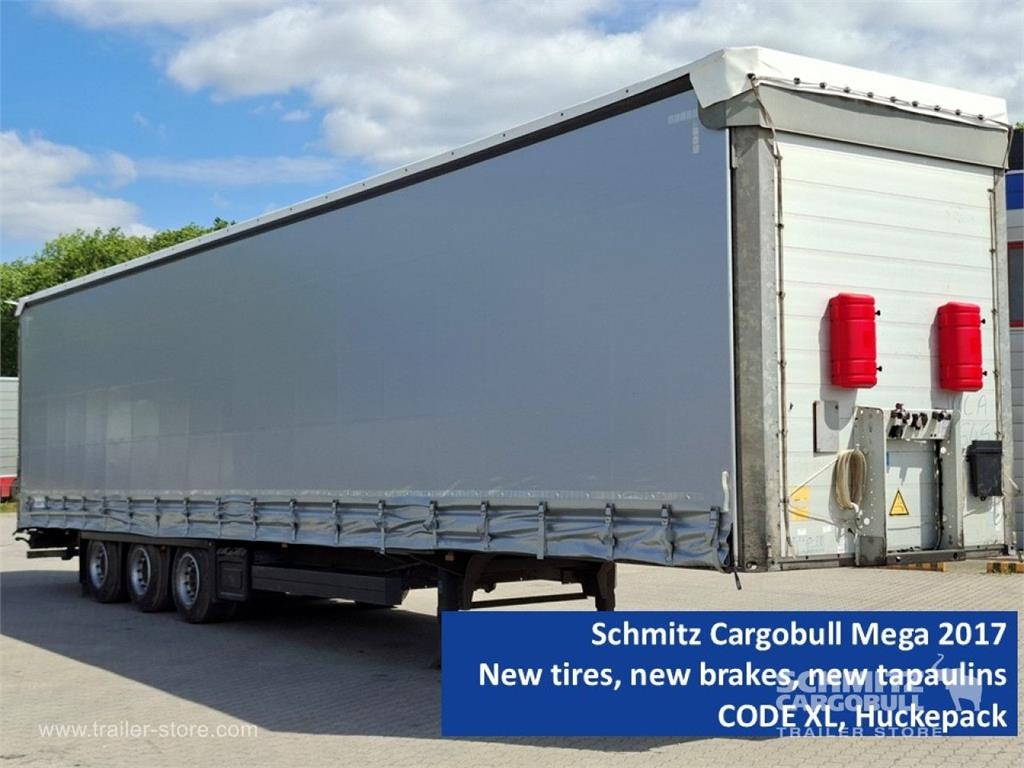 Schmitz Cargobull Curtainsider Mega