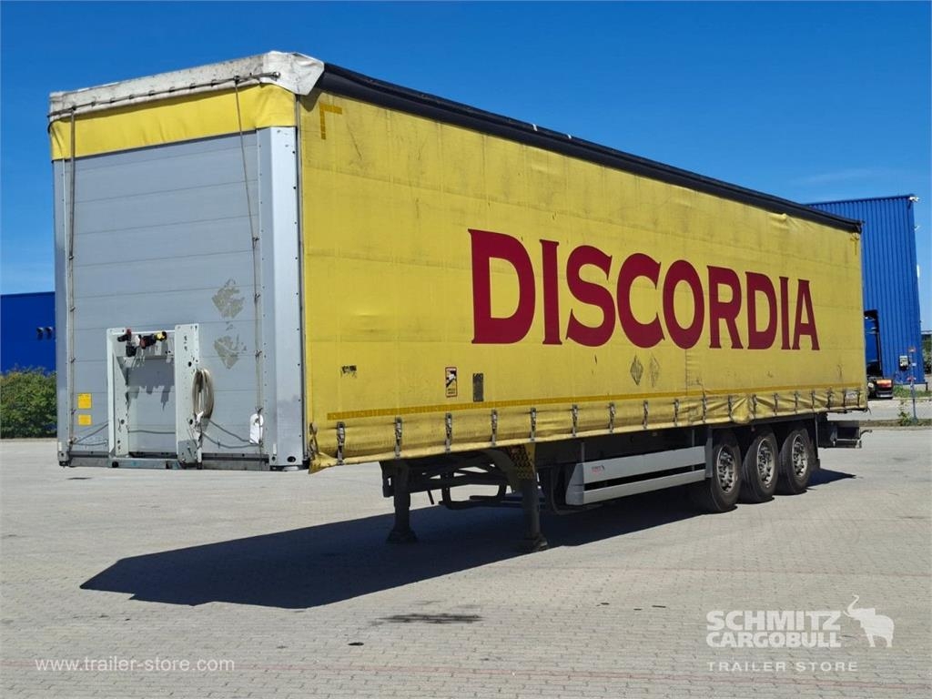 Schmitz Cargobull Curtainsider Standard