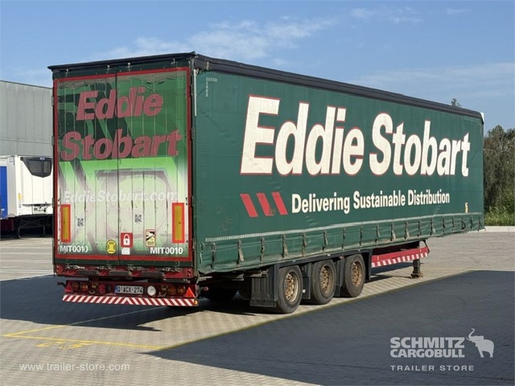 Schmitz Cargobull Curtainsider Mega