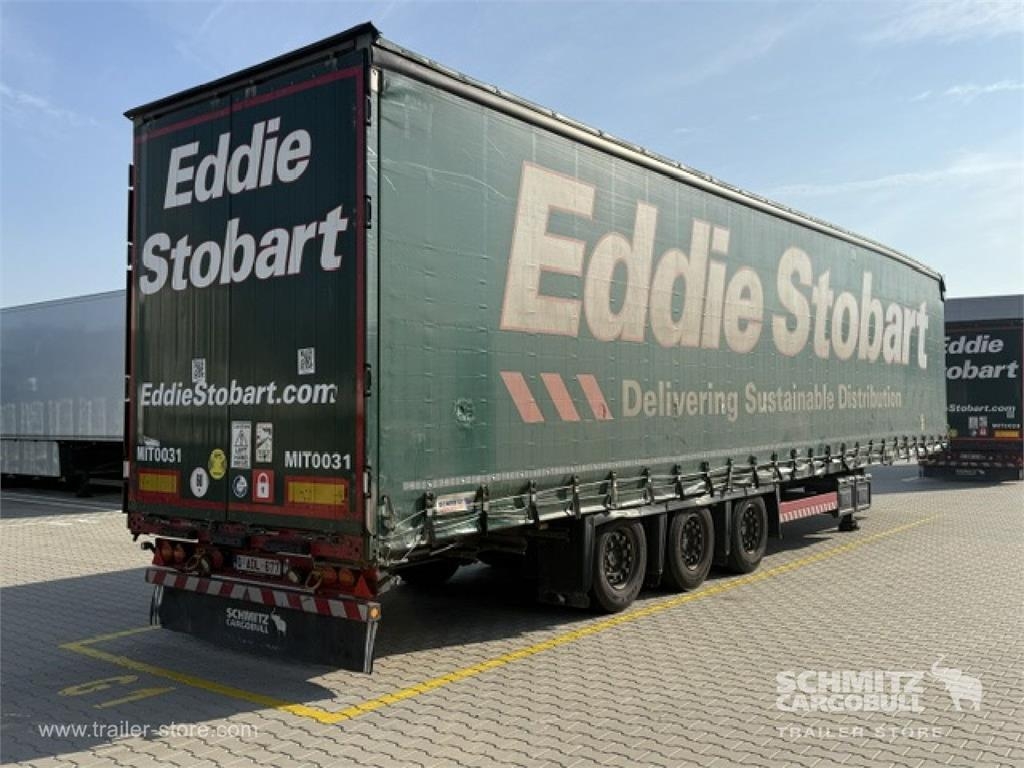 Schmitz Cargobull Curtainsider Mega