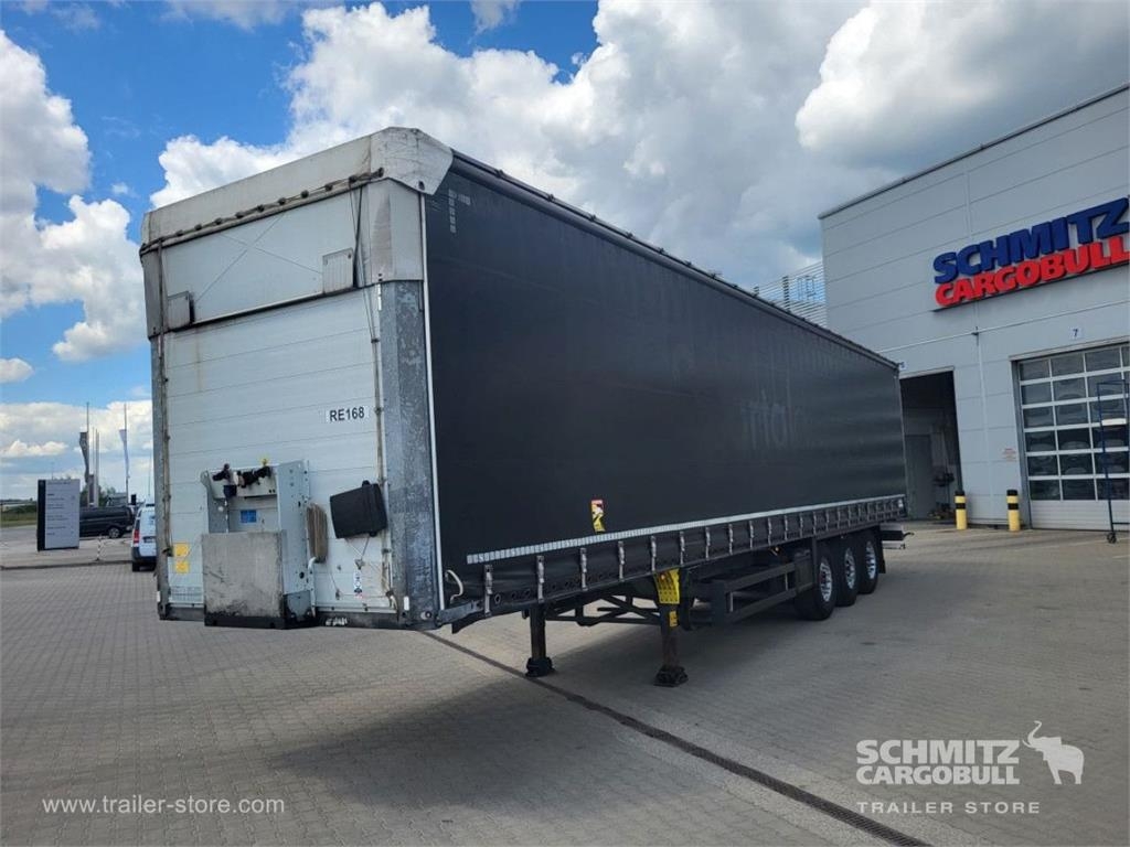 Schmitz Cargobull Curtainsider Standard