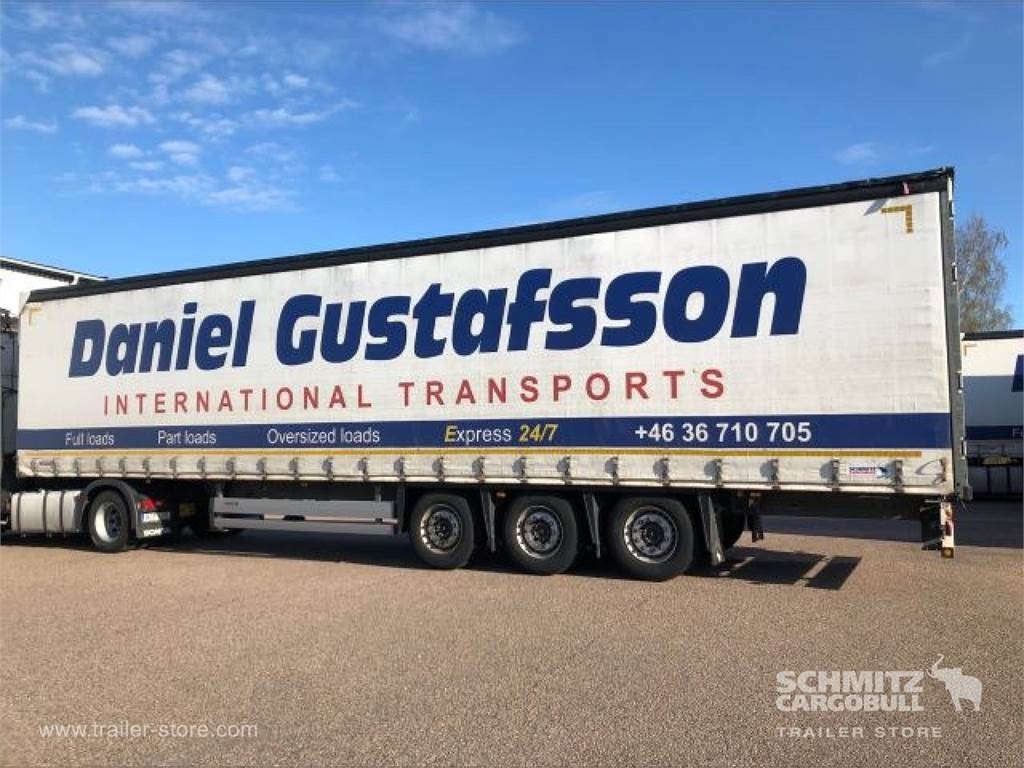 Schmitz Cargobull Curtainsider Standard