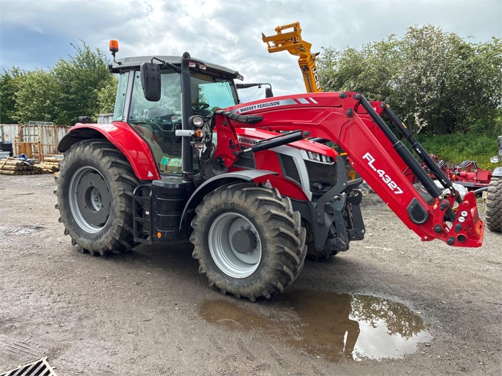 Massey Ferguson FERGUSON 6S 180 DYNA-6