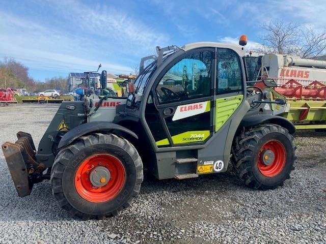 CLAAS SCORPION 7044