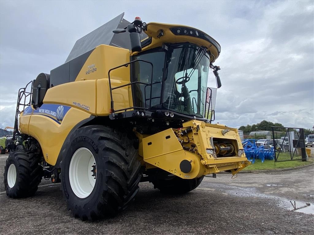 New Holland USED 990