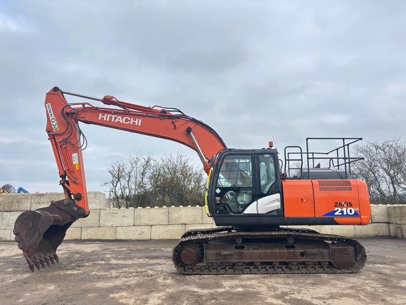 Hitachi ZX210LC-6