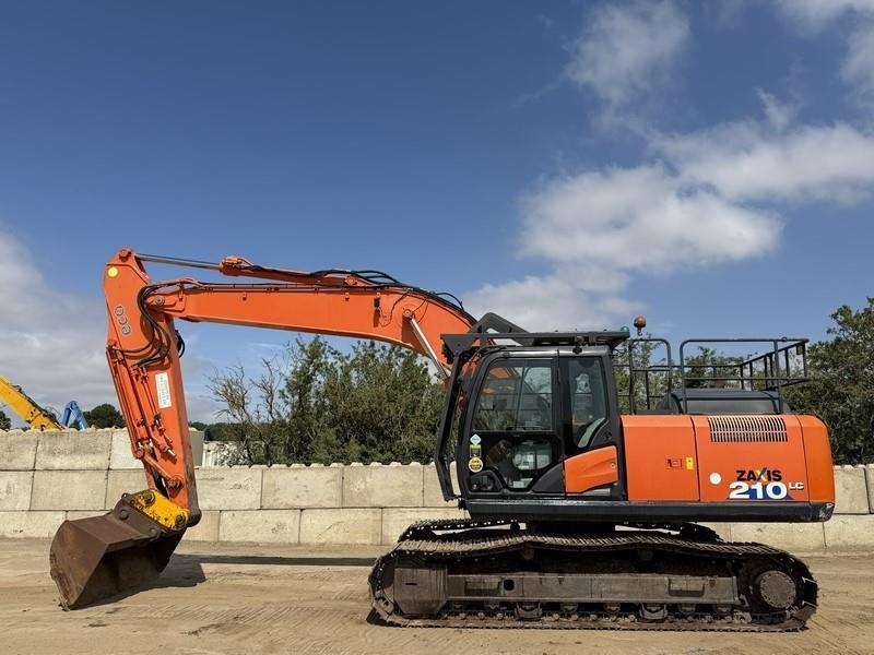 Hitachi ZX210LC-6