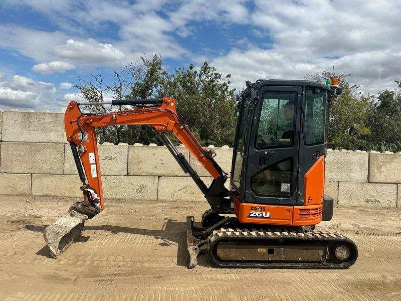 Hitachi ZX26U-6 CLR