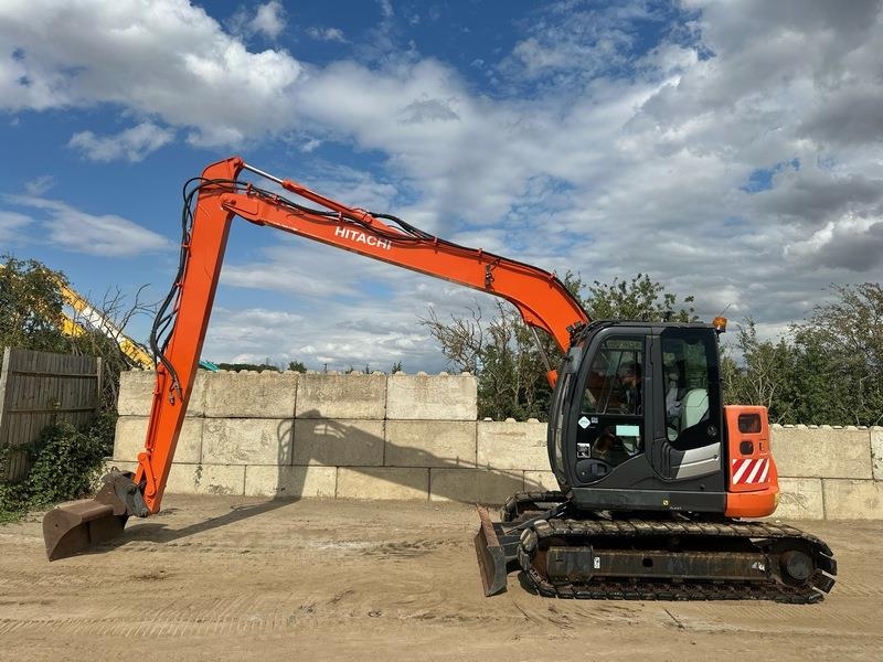 Hitachi ZX85US-5A
