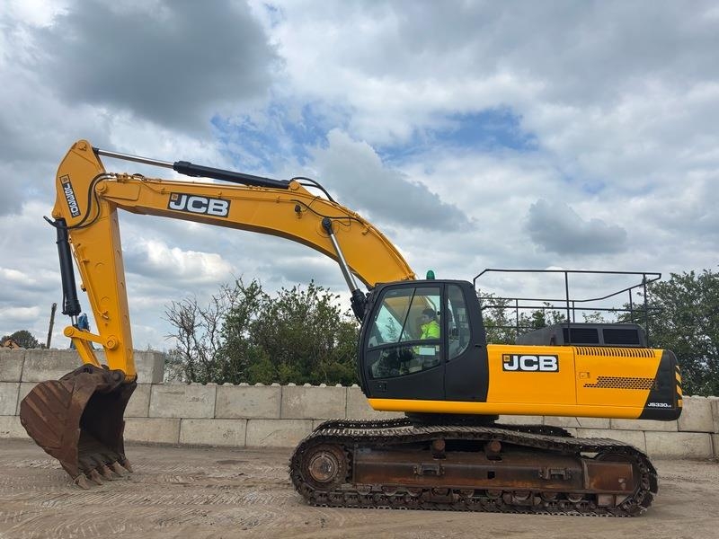JCB JS330 LC