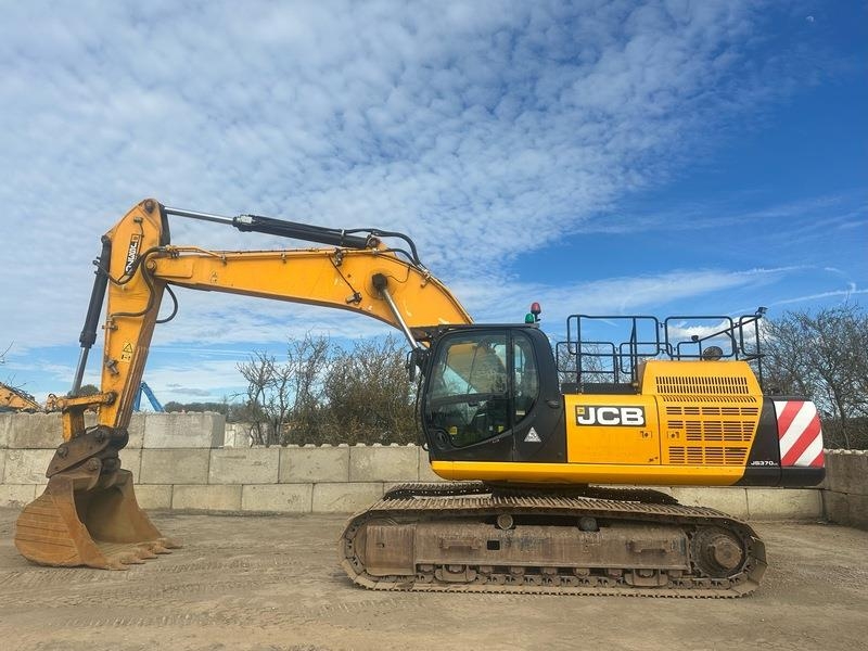 JCB JS370 LC T4