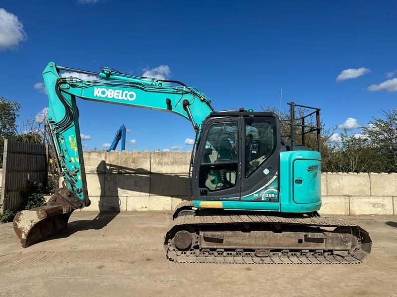 Kobelco SK140