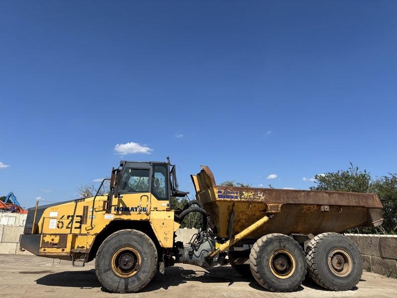 Komatsu HM300-2