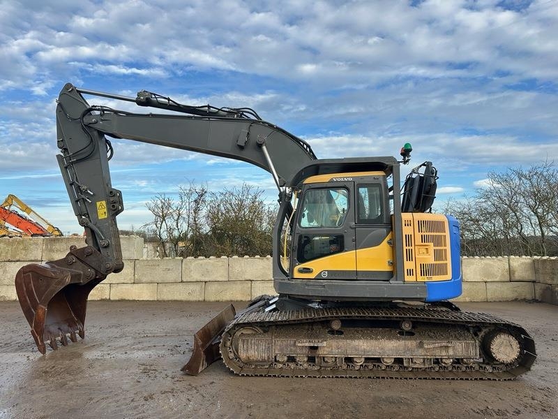 Volvo ECR235 DL