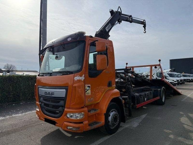 DAF LF 220+Crane
