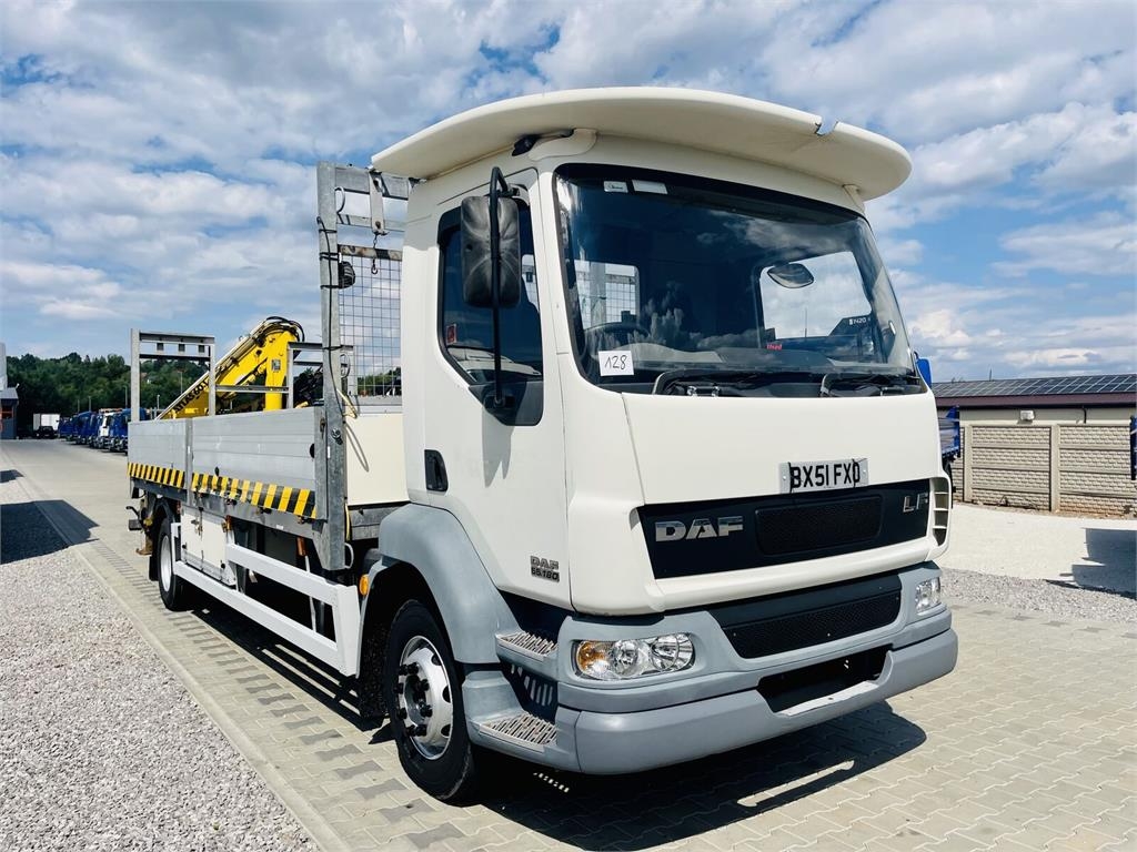 DAF LF 55.180 / skrzyniowy z żurawiem ATLAS AK 60.1 A2