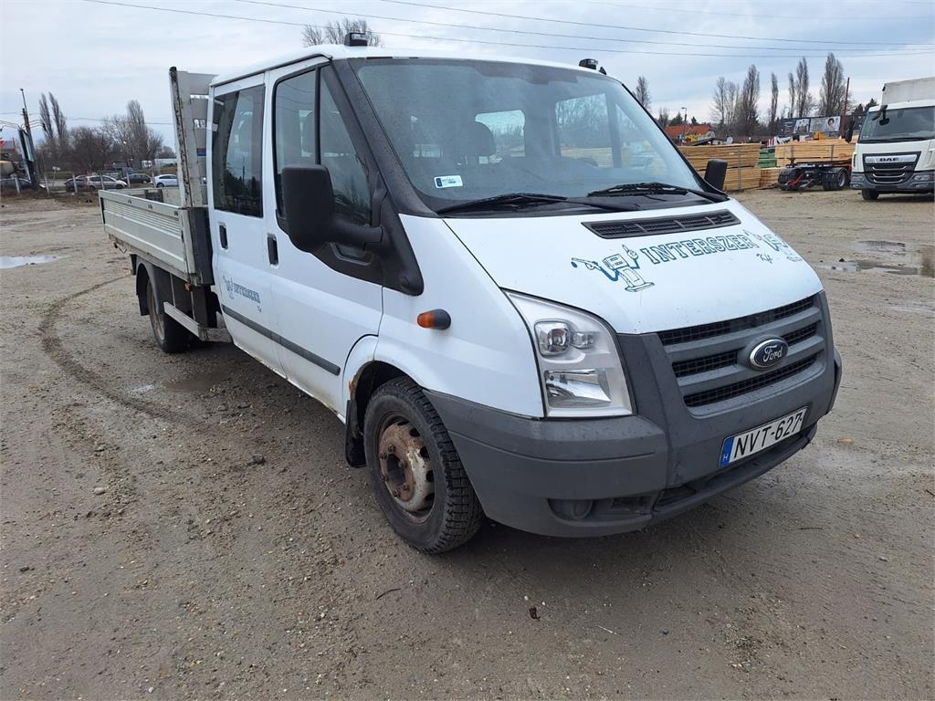 Ford Transit Doka Pritsche - 7 persons