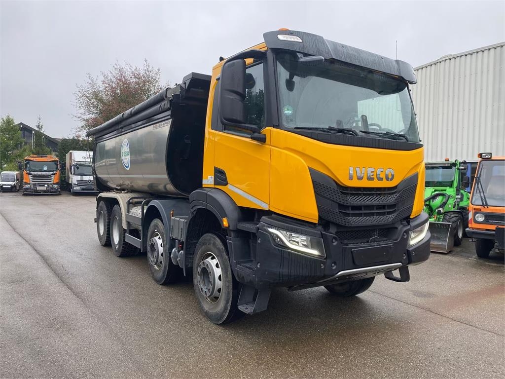 Iveco AD 410 T51