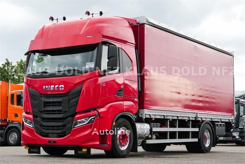 Iveco S-Way 190S46 Curtainsider Truck / Tail Lift / Reta