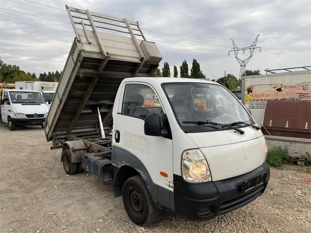 Kia K2500 - 3 sided Tipper