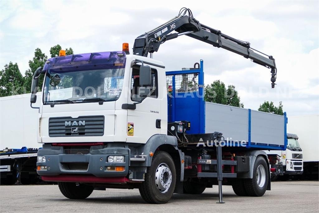 MAN 11.192 B-2 Tipper Truck / HIAB Crane / Radio Remot